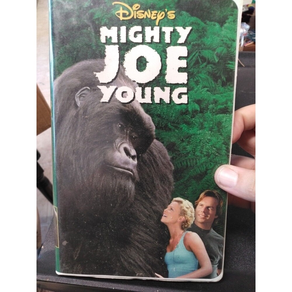 Blockbuster Video RARE Mighty Joe Young (VHS, 1998 White Clamshell Case) Disney